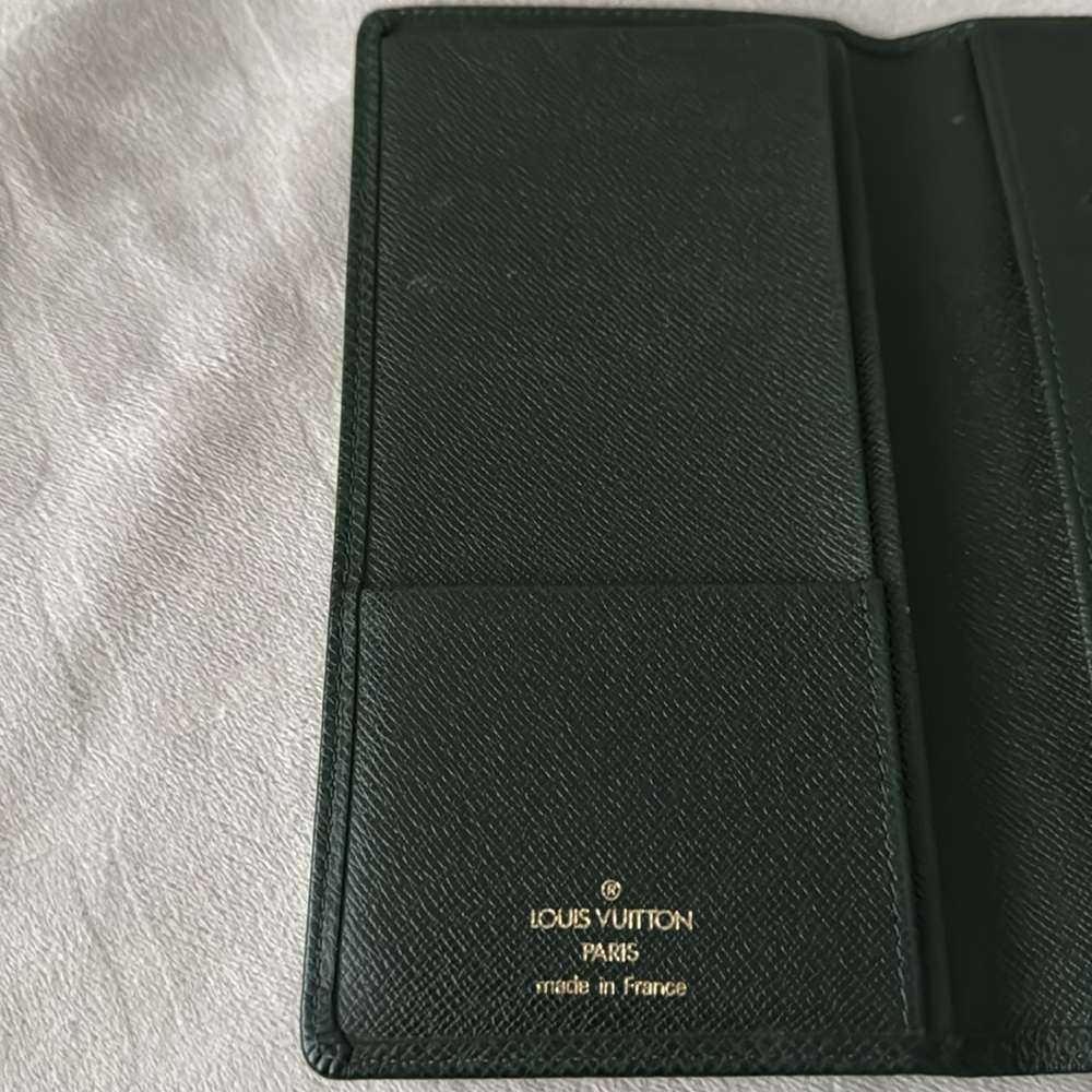 Louis Vuitton Checkbook Wallet - Picture 6 of 8